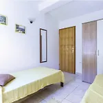 Casa Bella 아파트