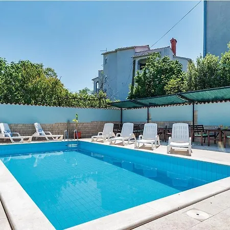 Lägenhet Casa Bella